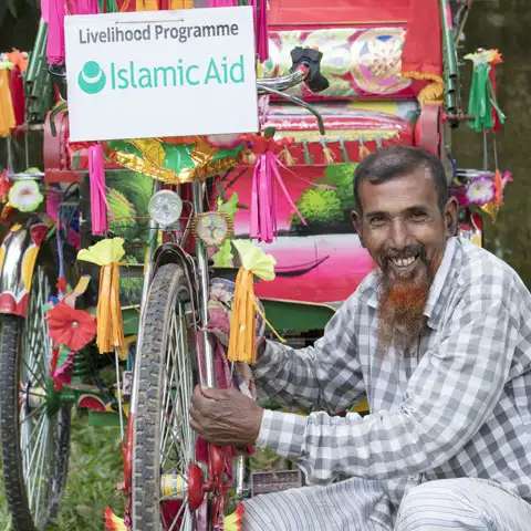 Volunteer-for-Us-box-img1